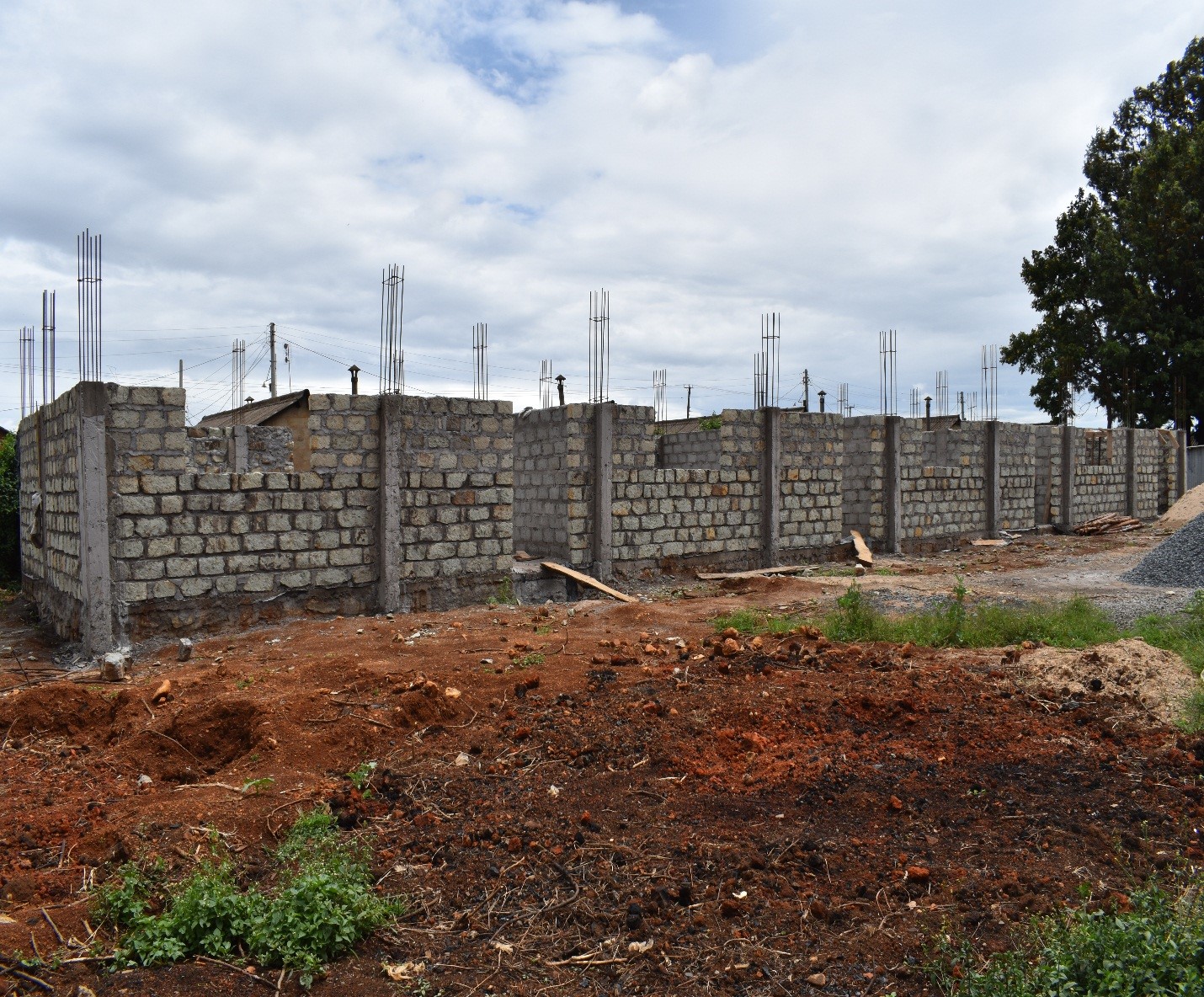 https://turbo.ngcdf.go.ke/wp-content/uploads/2021/08/UMOJA-SECONDARY-SCHOOL-4-STORIED-CLASSROOMS-TO-SLAB-LEVEL.jpg